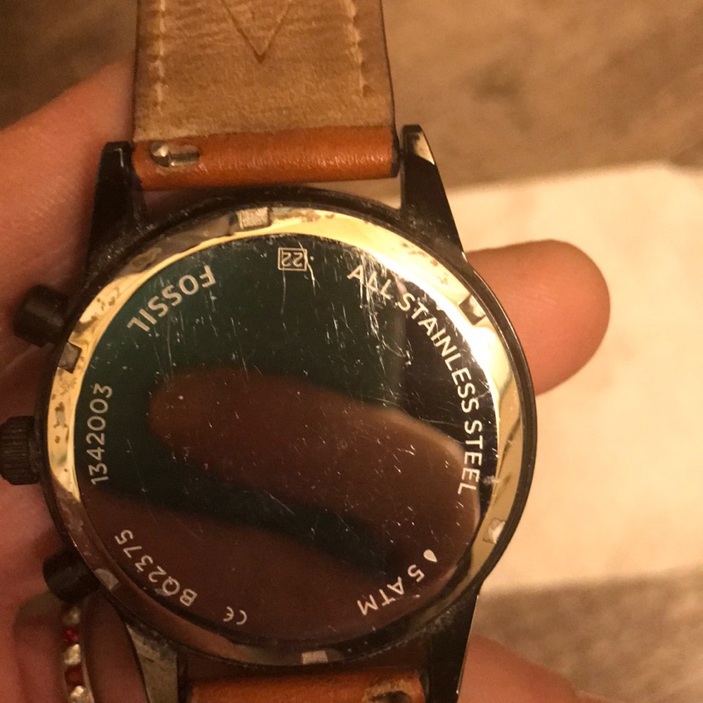 Watch - Picture 3 of 3